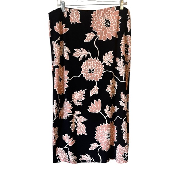 New York & Company Dresses & Skirts - New York & Company Black/ Pink Floral Pencil Skirt  LARGE     #C